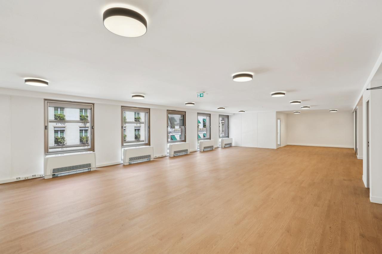 Bureau Paris 242m² Location bureau Paris OLBUR2428217 4